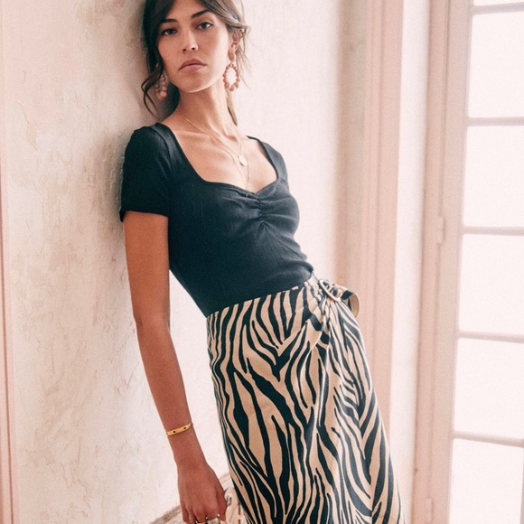 Sézane Irina T Shirt Black Small - Picture 2 of 4